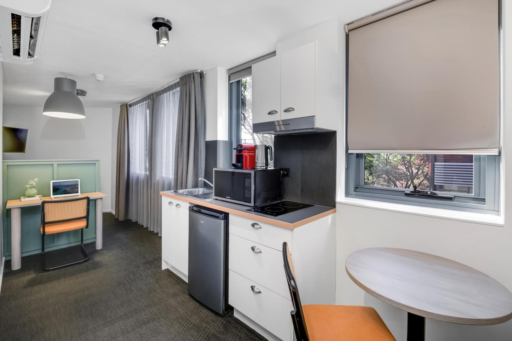The Urban Newtown Hotel Sydney Eksteriør billede